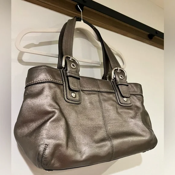 COACH Soho Pleated Shoulder Tote Bag Leather Metallic Gray - Picture 6 of 9